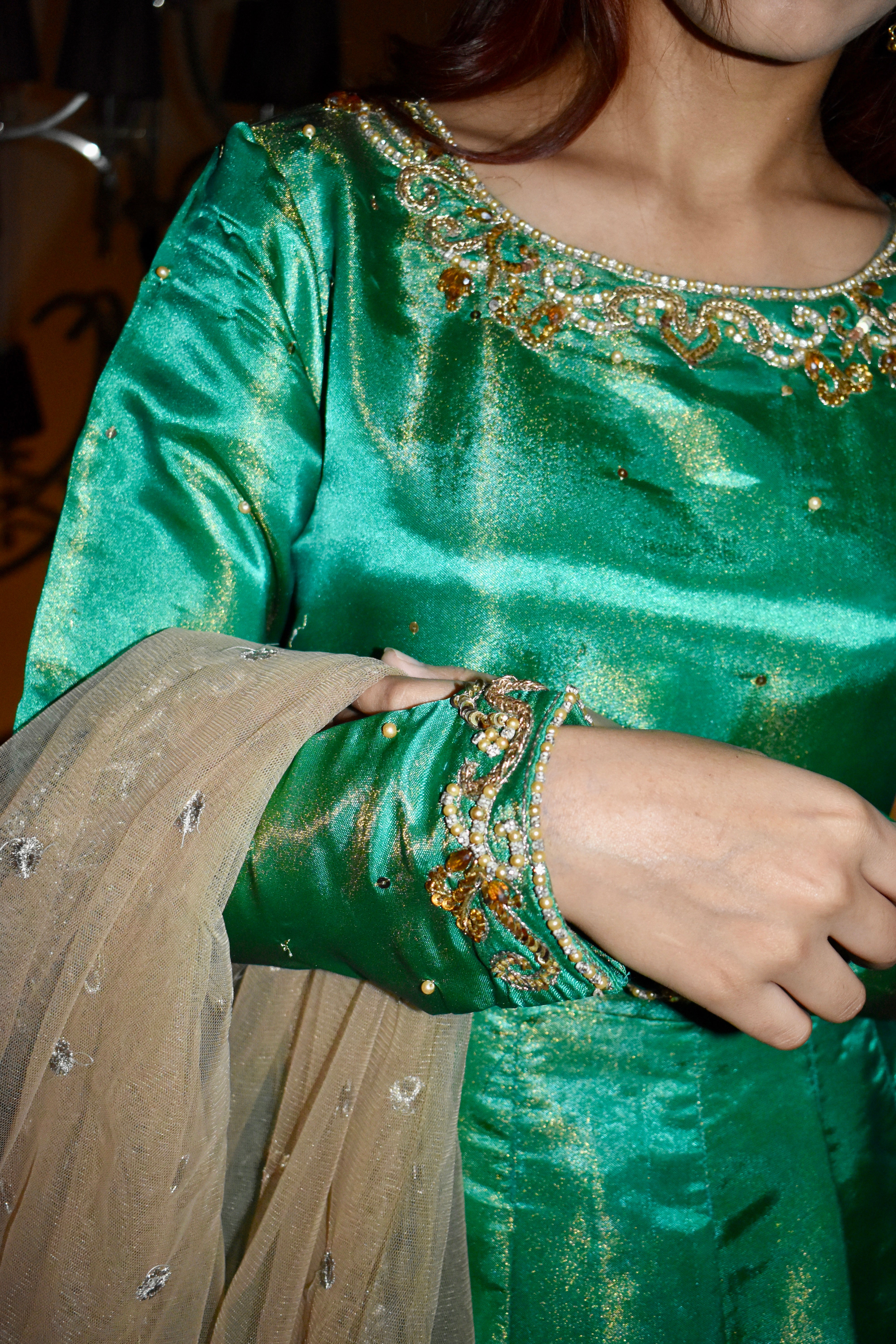 GREEN 3 PIECE PISHWAS STYLE LEHENGA